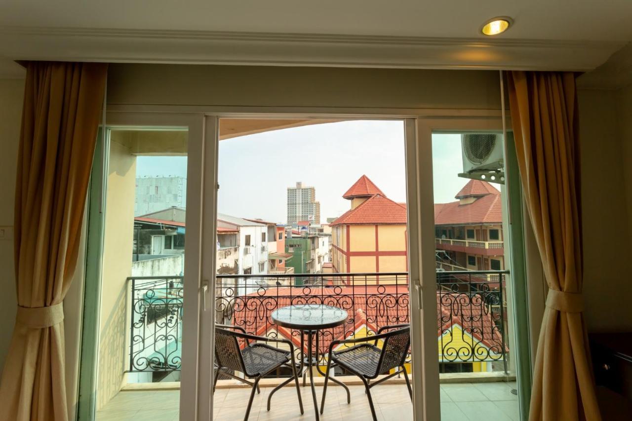 Ivory Palace Hotel パッタヤー エクステリア 写真