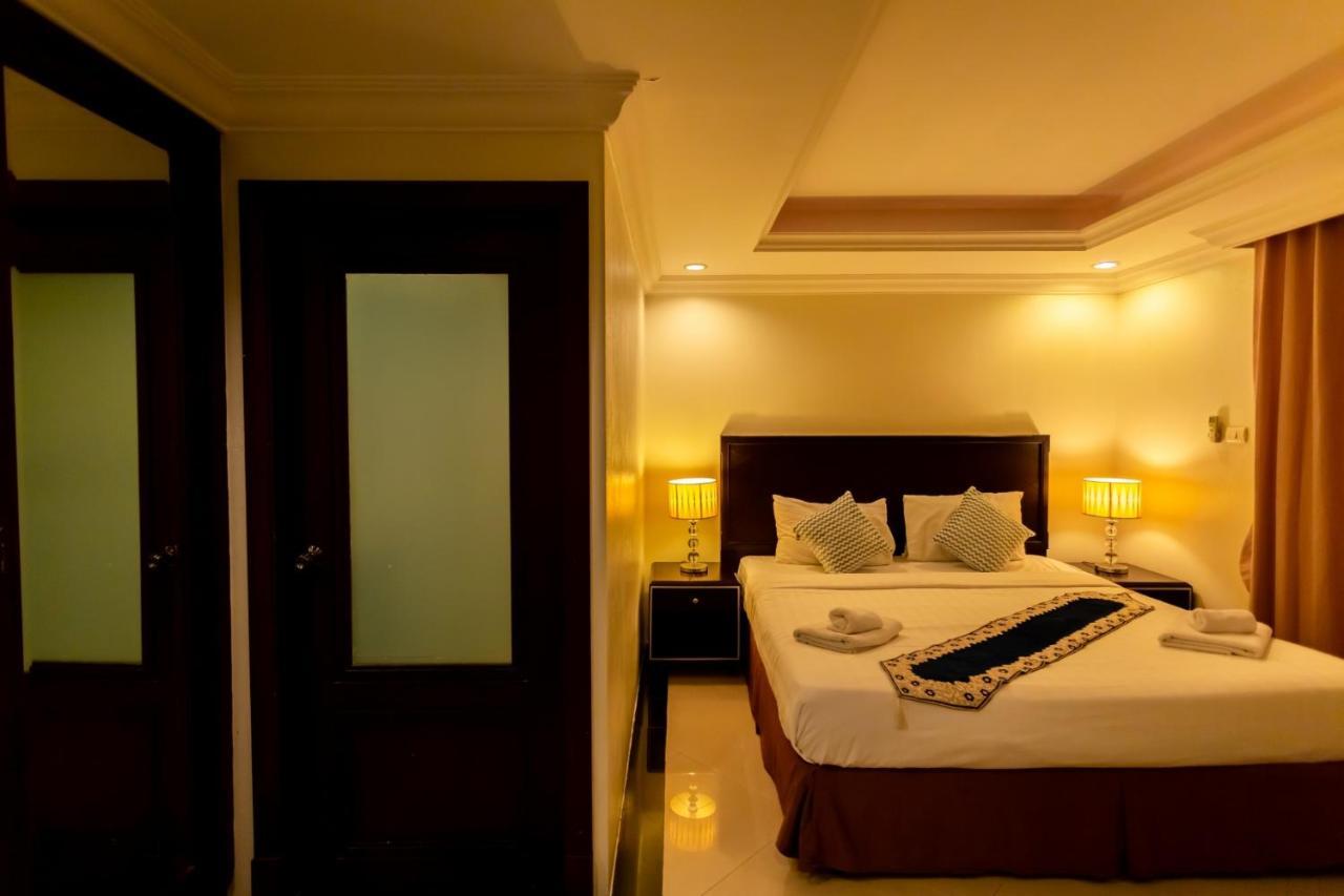 Ivory Palace Hotel パッタヤー エクステリア 写真